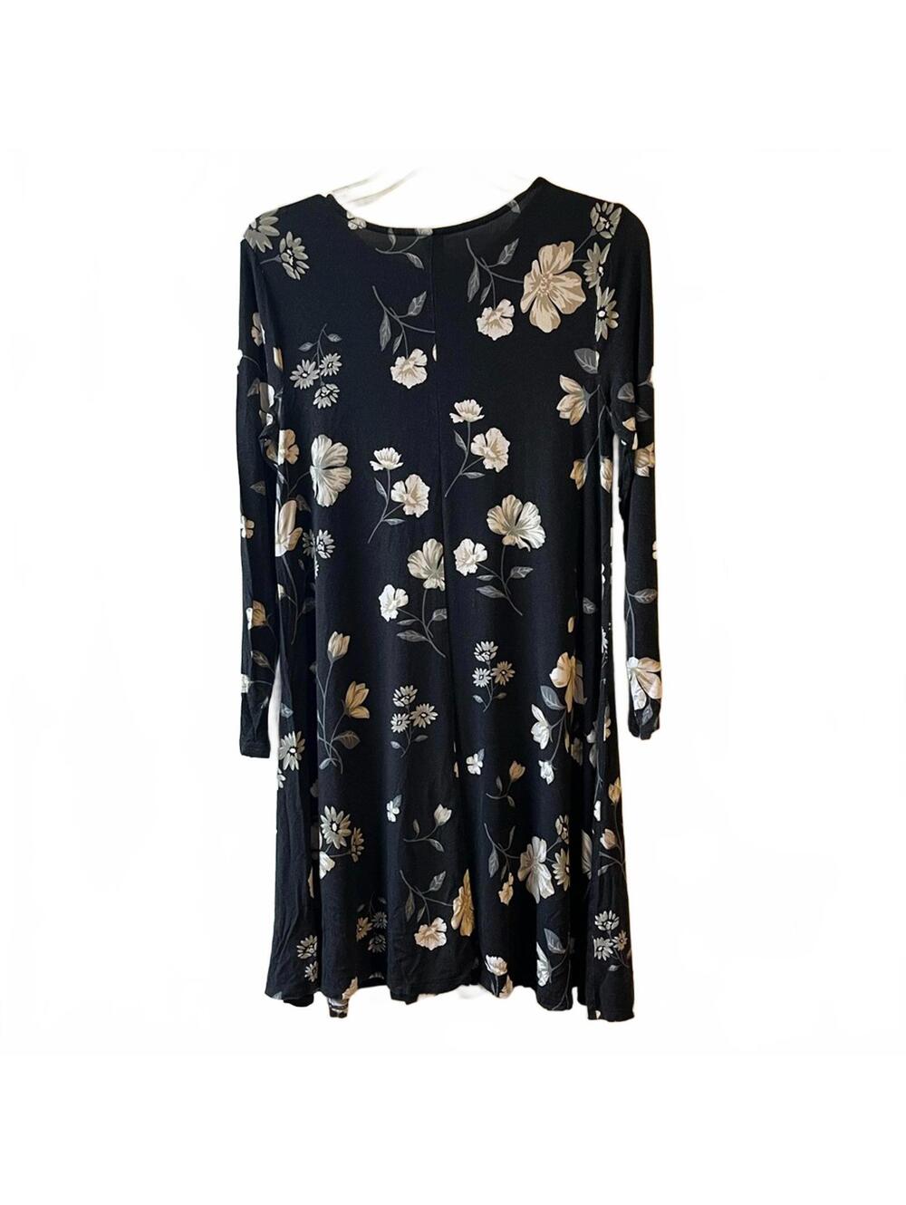 Old Navy Floral Long Sleeve Dress – Casual Everyday Favorite